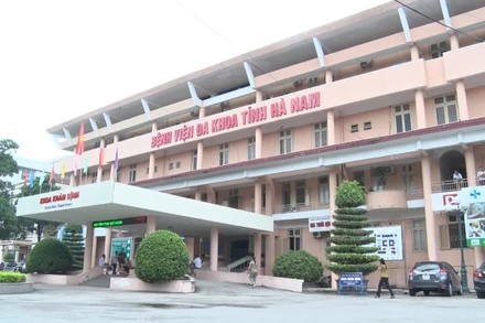 Bệnh viện đa khoa tỉnh Hà Nam nơi xảy ra vụ việc. 