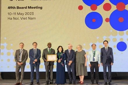 Bộ trưởng Y tế Đào Hồng Lan và các đại biểu tại phiên khai mạc Hội nghị lần thứ 49 Hội đồng điều hành Quỹ Toàn cầu.