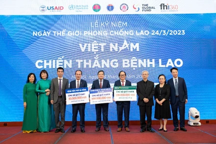 Nhiều tổ chức, cá nhân ủng hộ Quỹ Hỗ trợ người bệnh chiến thắng bệnh lao (PASTB).