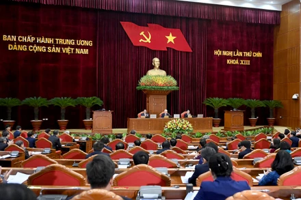 Quang cảnh Phiên khai mạc Hội nghị Trung ương lần thứ chín, khóa XIII.