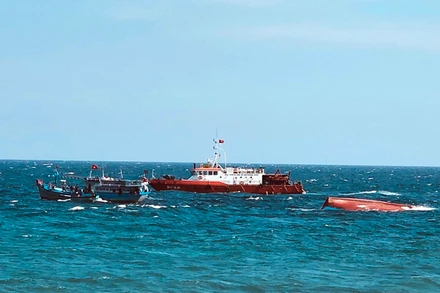 Tàu tìm kiếm cứu nạn CN-09BP 11.19.01, Bộ Chỉ huy Bộ đội Biên phòng tỉnh Bình Thuận được điều động để tìm kiếm thuyền viên bị mất tích trên tàu cá bị chìm ở Phú Quý.