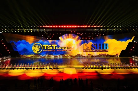 Ngày hội Văn hóa T&T - SHB: Bầu Hiển gửi gắm thông điệp gì cho 80.000 nhân viên? 