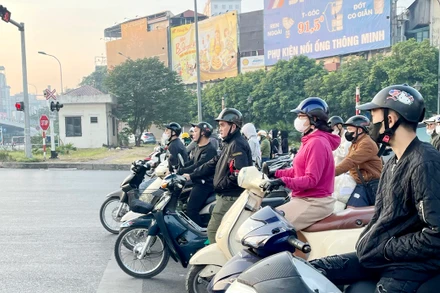 Khu vực Hà Nội sáng và đêm trời lạnh. (Ảnh: Đ.T)