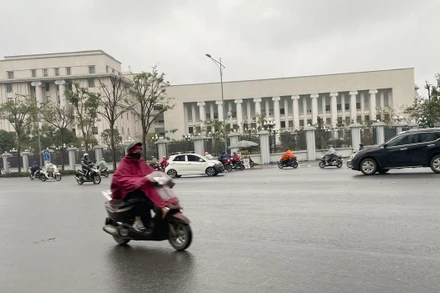 Dự báo khu vực Hà Nội, trời nhiều mây, có mưa, mưa rào rải rác và có nơi có dông. (Ảnh minh họa: Đ.T)