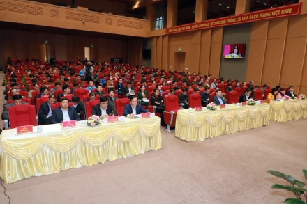 Tọa đàm với chủ đề “Nâng cao chất lượng công tác giáo dục lý tưởng cách mạng, đạo đức, lối sống cho thế hệ trẻ”.