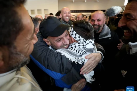 Tù nhân Palestine được thả ở thành phố Ramallah, Bờ Tây. Ảnh: Tân Hoa xã.