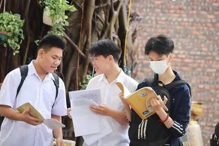 Thí sinh dự Kỳ thi tốt nghiệp Trung học Phổ thông năm 2023. (Ảnh: Vietnam+)