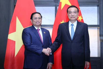 Thủ tướng Chính phủ Phạm Minh Chính hội kiến Thủ tướng Quốc Vụ viện nước Cộng hòa nhân dân Trung Hoa Lý Khắc Cường.