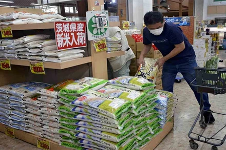 Gạo bày bán tại siêu thị ở Nhật Bản. (Ảnh: Japannews)