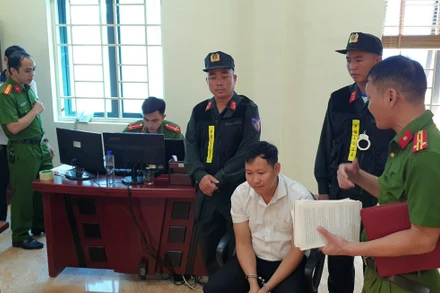 Đối tượng tại Cơ quan công an.