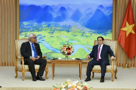 Thủ tướng Phạm Minh Chính tiếp Bộ trưởng Tư pháp Cuba Oscar Manuel Silvera Martinez.