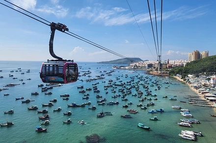 Cáp treo Hòn Thơm, thành phố Phú Quốc, tỉnh Kiên Giang. 