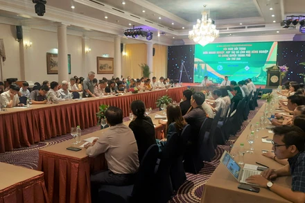 Quang cảnh hội nghị đối thoại