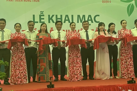 Nghi thức khai mạc Tuần lễ Sinh vật cảnh năm 2023.