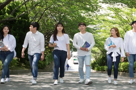 Điểm chuẩn Trường đại học Giao thông vận tải Thành phố Hồ Chí Minh tăng cao. (Ảnh: UTH)