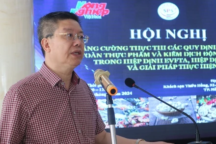Ông Lê Thanh Hòa, Giám đốc Văn phòng SPS Việt Nam phát biểu khai mạc hội nghị