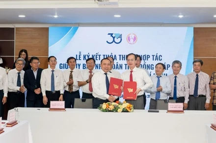 Đại học Quốc gia Thành phố Hồ Chí Minh ký kết hợp tác với tỉnh Đồng Tháp.