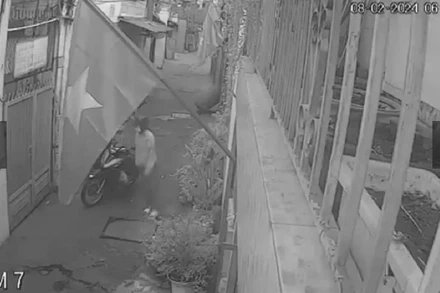 Hình ảnh nạn nhân ghi lại từ camera người dân.