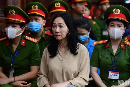 Bị cáo Trương Mỹ Lan tại phiên tòa.