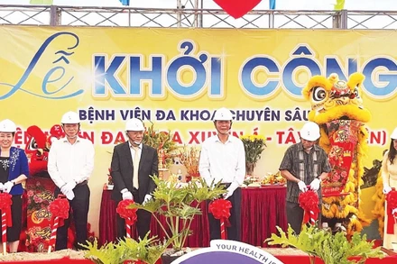  Bệnh viện Đa khoa Xuyên Á được đưa vào sử dụng tại Đức Hòa (Long An) và Gò Dầu (Tây Ninh) mang lại nhiều thuận lợi cho người dân.