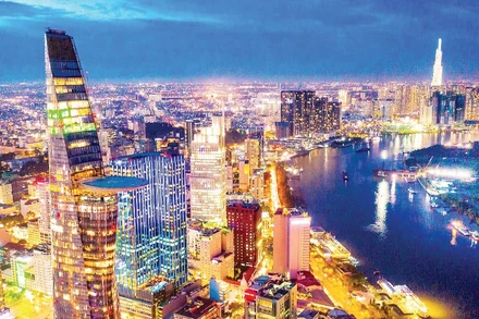 Một góc Thành phố Hồ Chí Minh. (Ảnh HOÀNG TRIỀU)