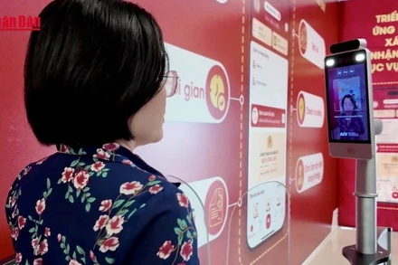 [Video] Hãng hàng không đầu tiên làm thủ tục bay không giấy tờ với VneID