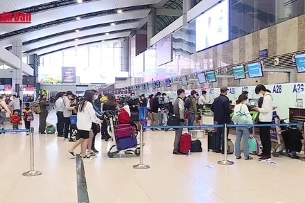 [Video] Tăng tần suất chuyến bay phục vụ các hoạt động dịp lễ 30/4