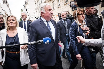 Ngày 12/6, Chủ tịch Thượng Viện, thuộc đảng LR, Gérard Larcher khẳng định không ủng hộ liên minh với đảng cựu hữu RN. Ảnh: Le Monde.