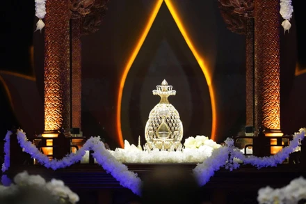 Cung thỉnh xá lợi Phật trong kỳ Đại lễ Vesak 2025 là một hoạt động tôn giáo quan trọng. Sự kiện này không chỉ là niềm tự hào của Phật giáo Việt Nam mà còn là một điểm nhấn văn hóa tâm linh đặc sắc, thu hút sự quan tâm của bạn bè quốc tế.