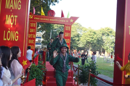 Điểm giao quân được tổ chức trong khuôn viên của Trường đại học Bách Khoa Thành phố Hồ Chí Minh.