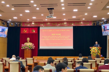 Toàn cảnh hội nghị. 