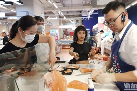 Hải sản Na Uy, đặc biệt là cá hồi ngày càng phổ biến và được nhiều người tiêu dùng lựa chọn.