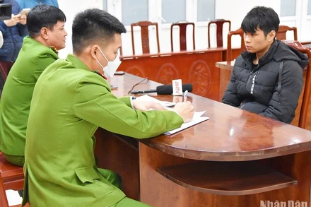 Đối tượng Vũ Đăng Mạnh tại cơ quan điều tra.