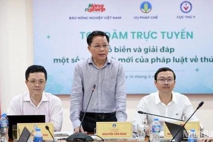 Tọa đàm nhằm phổ biến sâu rộng và giải đáp các quy định pháp luật mới được sửa đổi, bổ sung về thú y.