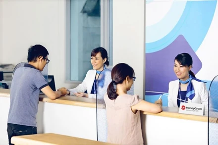 Nhận tiền kiều hối về Việt Nam qua hệ thống giao dịch Ngân hàng Thương mại cổ phần Á Châu (ACB). 