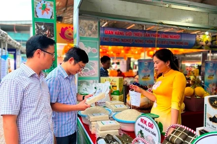 Các sản phẩm nông nghiệp qua chế biến thu hút sự quan tâm của người tiêu dùng.