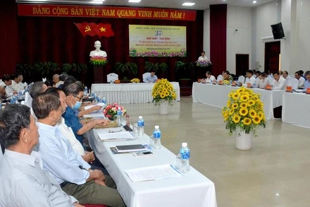 Quang cảnh buổi tọa đàm.