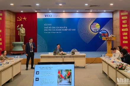 Các doanh nghiệp cần nâng cao năng lực thích ứng, sức chống chịu nhằm vươn lên trong chuỗi thương mại toàn cầu. (Ảnh: MINH DŨNG)