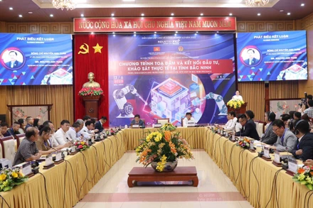 Toàn cảnh buổi tọa đàm.