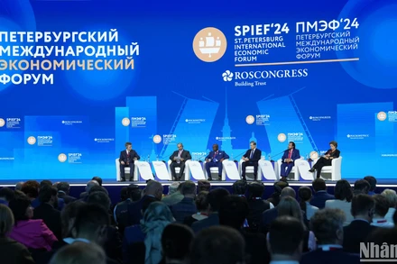 Lễ khai mạc Diễn đàn Kinh tế Quốc tế Saint Petersburg lần thứ 27. (Ảnh: XUÂN HƯNG)