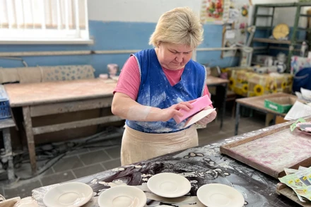 Gốm sứ Gzhel - Viên ngọc sáng mãi của nền văn hóa Nga