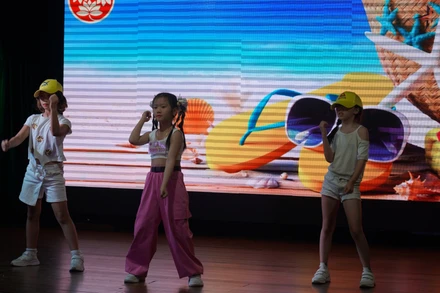 Màn biểu diễn của thí sinh nhỏ tuổi tham gia cuộc thi. (Ảnh: Xuân Hưng)