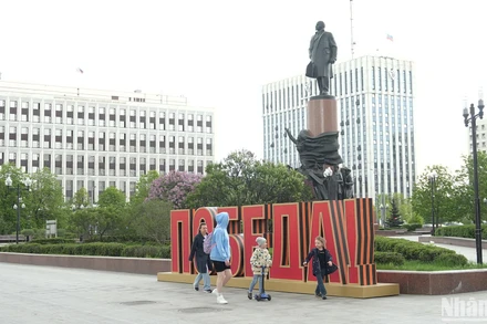 Tượng đài lãnh tụ vĩ đại của giai cấp vô sản toàn thế giới V.I.Lênin ở Quảng trường Kaluga, ở thủ đô Moskva.