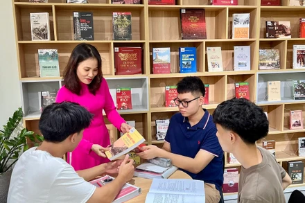 Thư viện Hà Nội luôn đổi mới hoạt động nhằm thu hút giới trẻ.