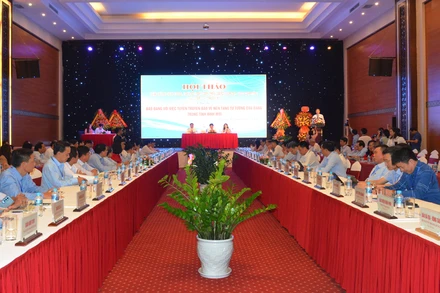 Toàn cảnh hội thảo hội thảo chiều 22/4 tại thành phố Đông Hà.