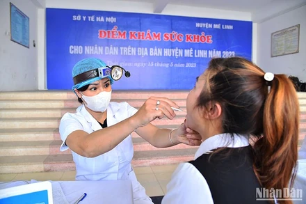 [Ảnh] Nâng cao chất lượng công tác khám, quản lý sức khỏe nhân dân trên địa bàn Thủ đô