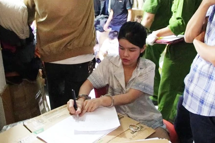 Công an Quảng Bình bắt đối tượng Phạm Thị Quỳnh Trang.