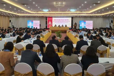 Toàn cảnh Hội nghị.