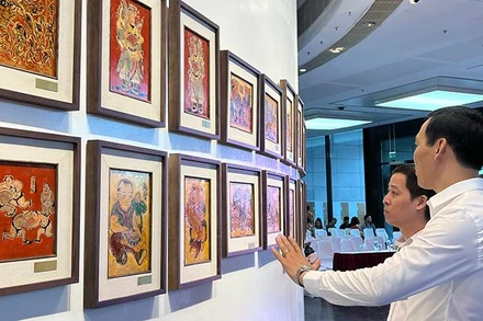 Khám phá những sáng tạo nghệ thuật từ tranh dân gian