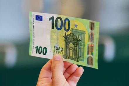 ECB được cho là sẽ tiếp tục giữ nguyên lãi suất trong tuần này. (Ảnh: AFP/TTXVN)